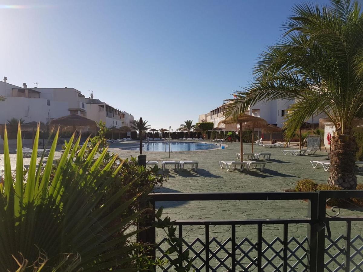 Apartamento En Primera Linea De Vera Playa Naturista! Exterior photo