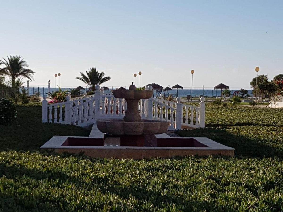 Apartamento En Primera Linea De Vera Playa Naturista! Exterior photo